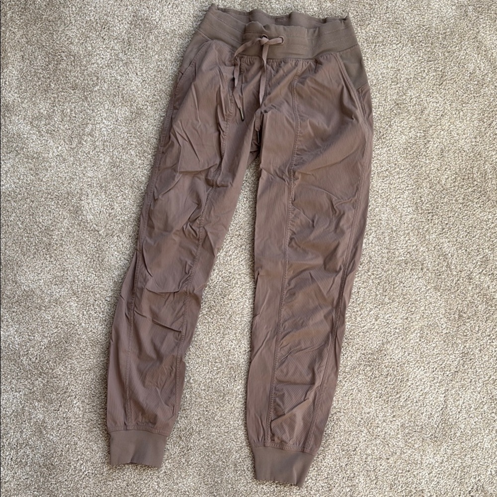 lululemon athletica Brown Joggers with Elastic Waistband and Cuffed Ankles